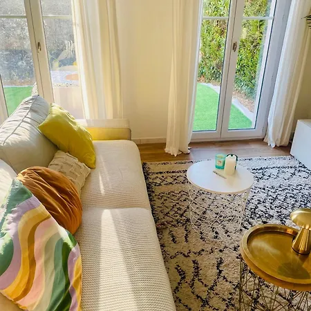 Nyaraló Maison Au Calme Avec Jardin Proche Tram Nantes