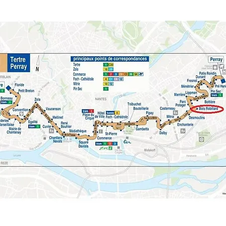 Semesterbostad Maison Au Calme Avec Jardin Proche Tram